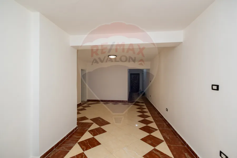 Apartment for rent 140 m SidiBeshr (Mohamed Naguib St - Brand building)