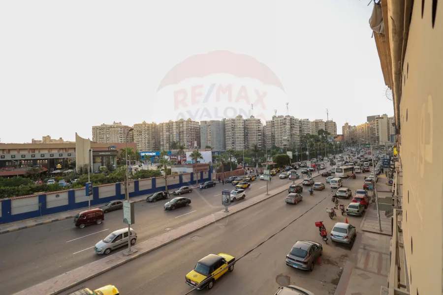 Adminstrative unit for sale 2,300 m Smouha (May 14 Bridge - in front of Green Plaza)