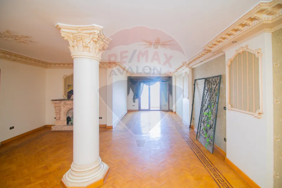 شقة للبيع 175 م مصطفى كامل (خطوات من كيروسيز)