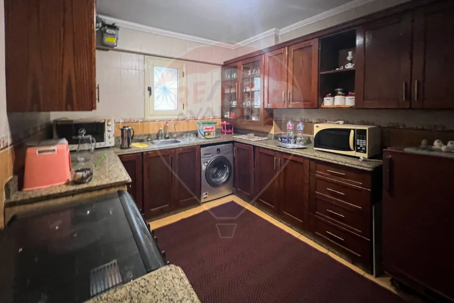 Furnished apartment for rent 180 m Smouha (Albert Al Awal St)