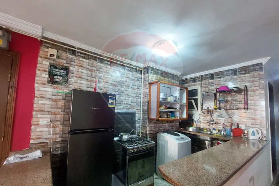 Apartment for rent Furnished 150 m Sporting (steps from the sea)