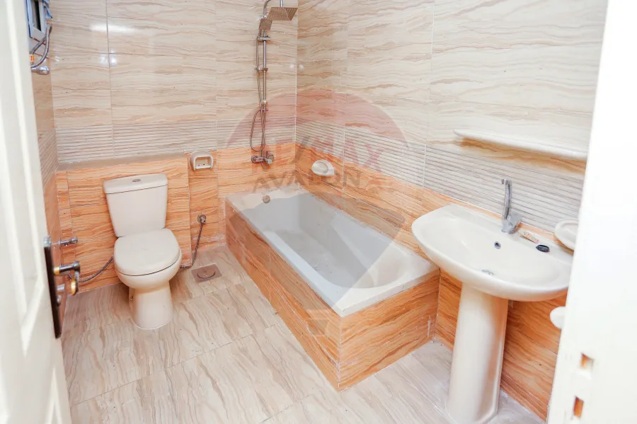 شقة دوبلكس للبيع 200 م سموحة (كوبرى 14 مايو)