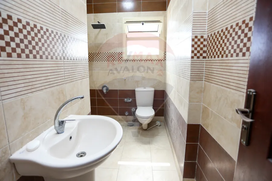 Chalet + Roof for Sale (Badr Village) 344 m