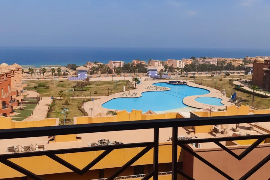 شاليه للبيع (بورتو السخنة) 100 م