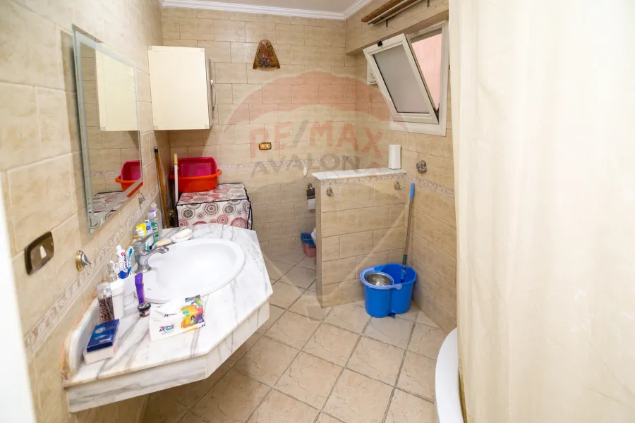 Apartment for sale 125 m Sidi Beshr (Mohamed Naguib st)