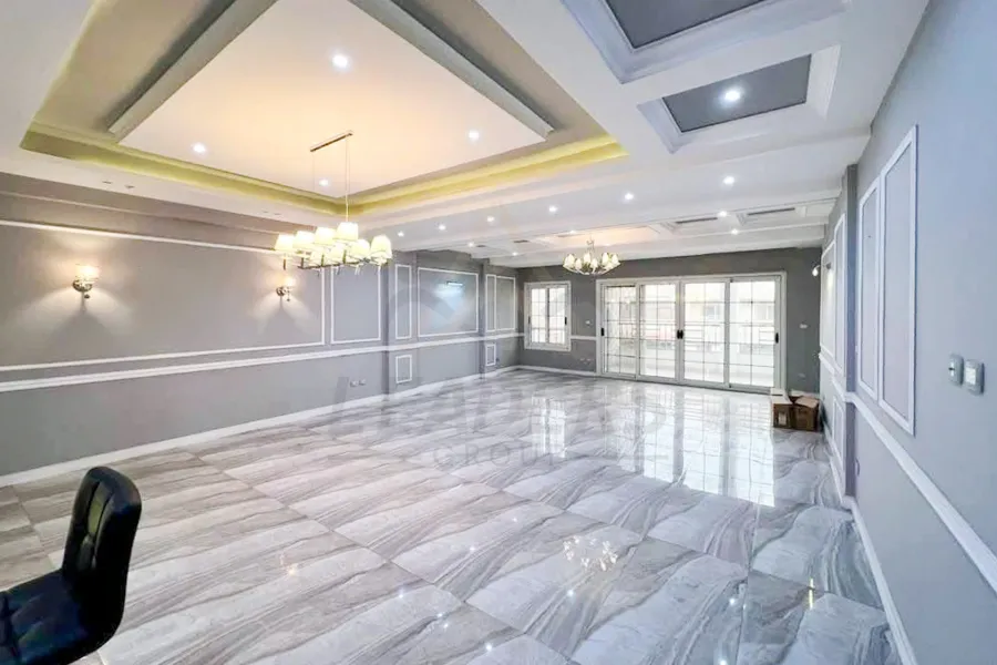 شقة للبيع 250 م سموحه (ش بهاء الدين الغتورى)