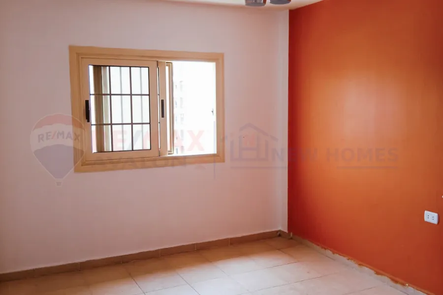 شاليه للبيع (مارسيليا لاند) 105 م