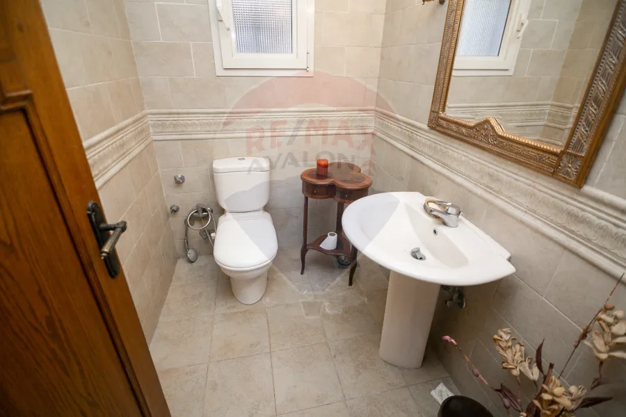 Duplex apartment for sale 235 m Louran (Abd El-Salam Aref St)