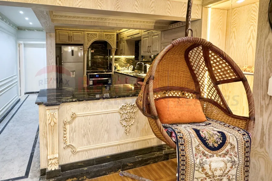 Furnished hotel apartment for rent 193 m Smouha (Victor Emmanuel Square)