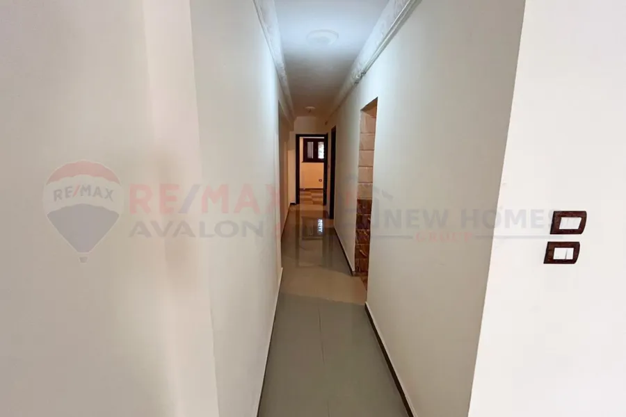 Apartment for sale 125 m Sidi Gaber ( Third st from El-Mosheer St)