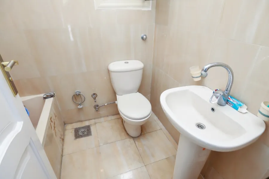 شقة دوبليكس للبيع 650م رشدي (متفرع من عبد الحميد العبادي)