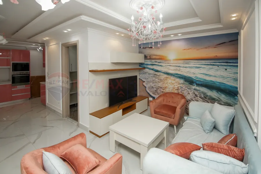 Apartment for sale 190 m Al-Mamoura ( steps from the sea )