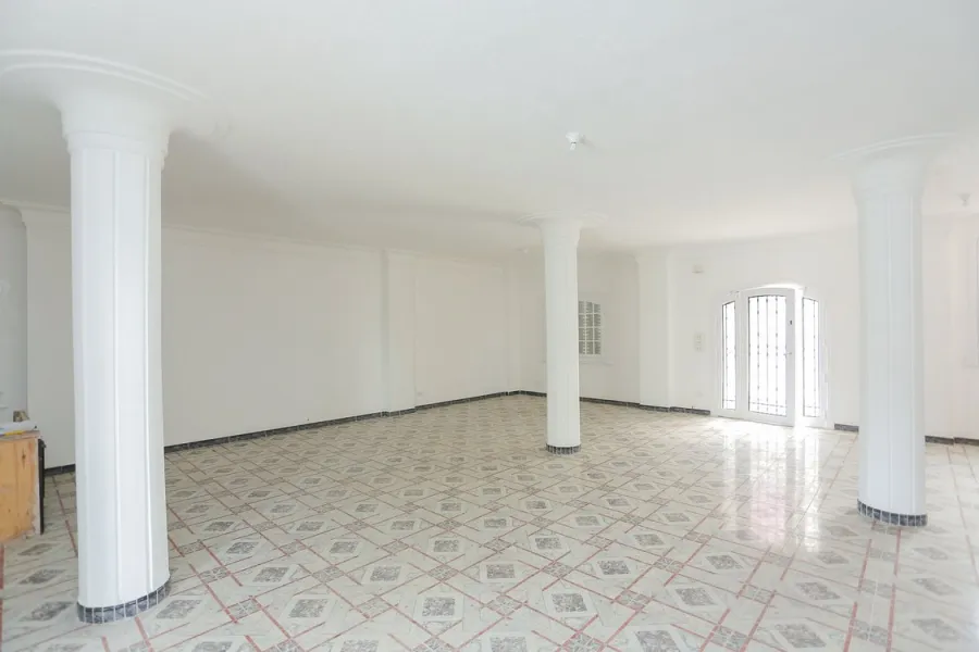 فيلا مرخصة للبيع كينج مريوط (شارع قرطبة)