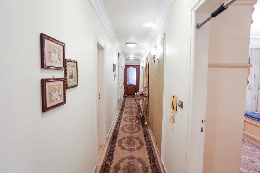 شقة للبيع 277 م جليم (علي الترام مباشرة )