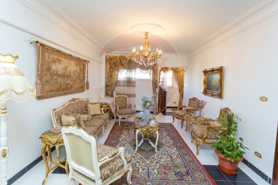 Apartment for sale 175 m Smouha (Dr Sayed Fahmy St)