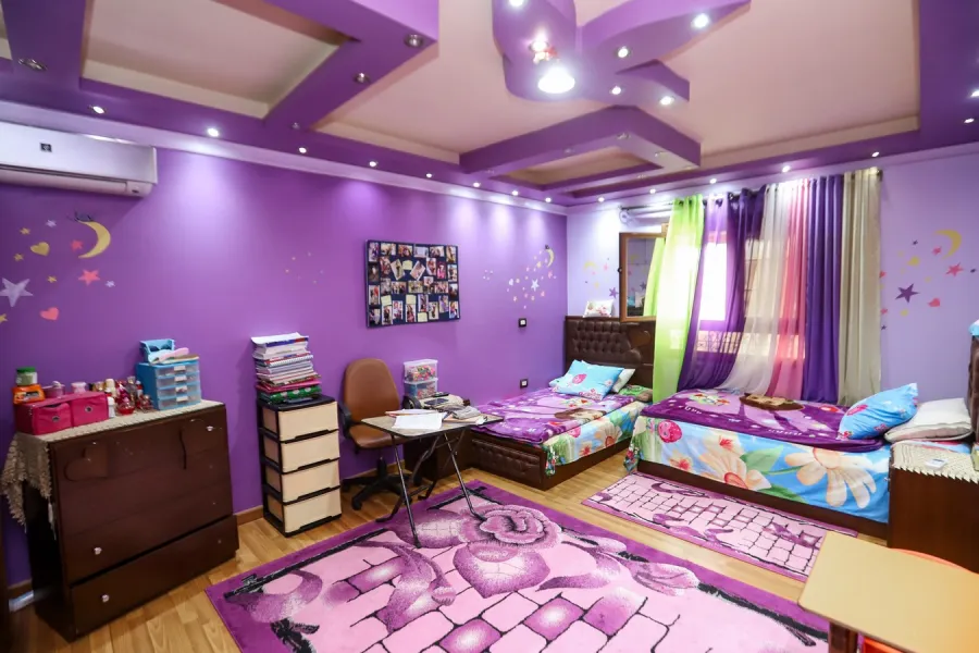 شقة للبيع 200م رشدي (متفرع من ش رشدى باشا)