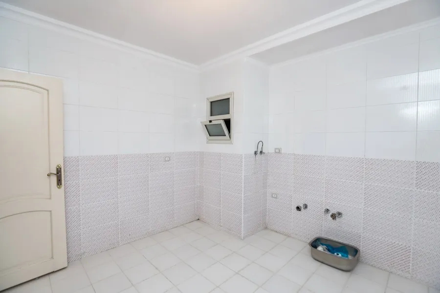 Apartment for sale 160m Sidi Beshr (El-Fareda Towers - Behined Hilton Hotel)