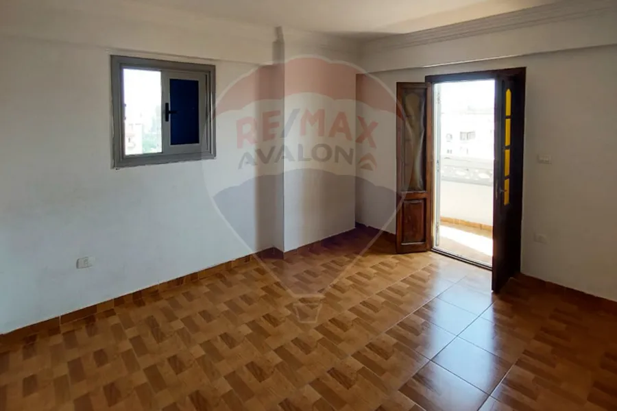 Apartment for sale 154 m Sporting (Al-Hijaz Street)