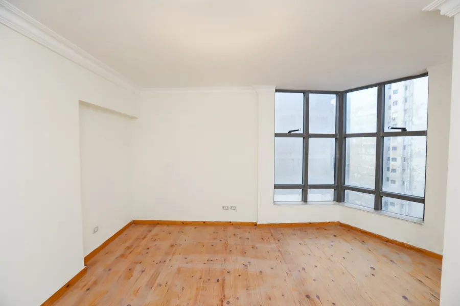 Apartment for sale 160m Sidi Beshr (El-Fareda Towers - Behined Hilton Hotel)