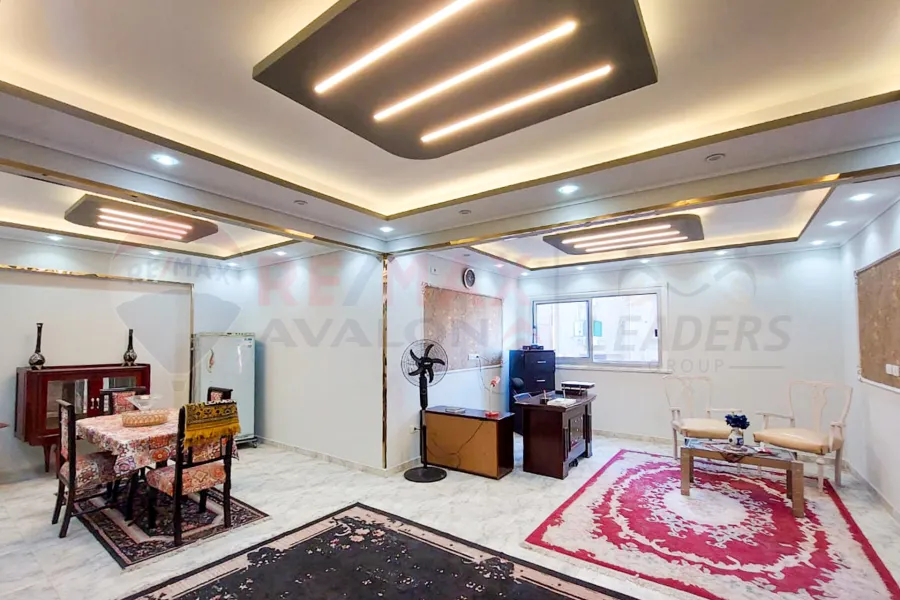 Furnished apartment for rent 150 m Smouha (Views Fawzy Moaaz St.)