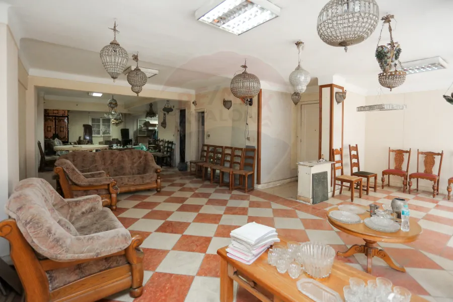 محل + ميزان للايجار 250 م العصافرة (ش جمال عبد الناصر)