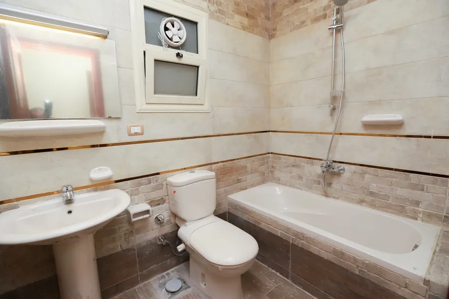 Apartment for Sale 210m Smouha (Hassan Allam St. near Fawzy Moaz st.)- first Hand-