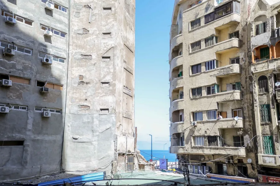 شقة للإيجار 150م كليوبترا -خلف فندق كليوبترا - ترى البحر