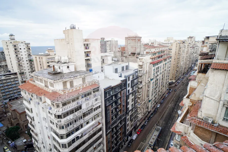 شقة للبيع 500 م لوران (ش شعراوي الرئيسي)