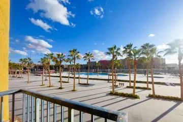 Chalet for sale (Porto Golf - Marina) 80 m