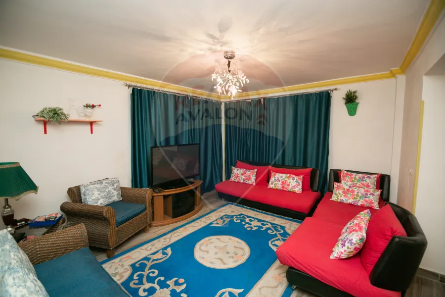 Stand Alone villa for sale (Marseilia Land) 460 m