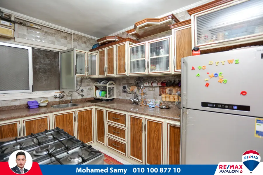 شقة بيع 170 م مصطفي كامل (علي الترام مباشرة)