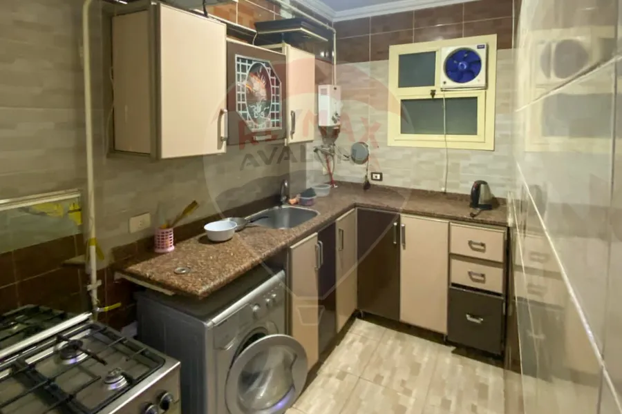 شقة للايجار المفروش 100 م كامب شيزار (متفرع من ش المكتبات)