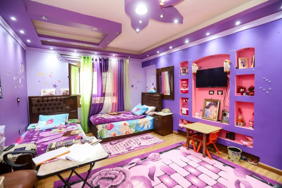 شقة للبيع 200م رشدي (متفرع من ش رشدى باشا)