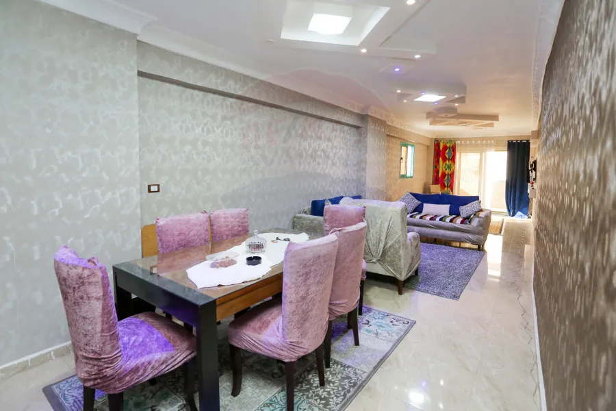 شقة للبيع  170 م سبورتنج (متفرع من البحر)