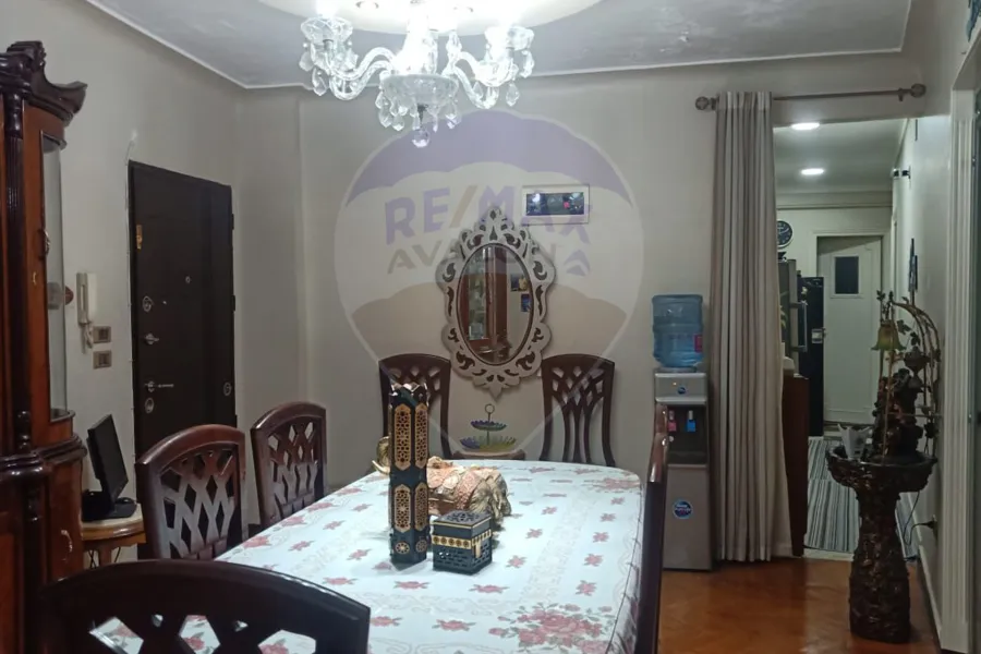 شقة للبيع 135 م بولكلي (ش ابو قير)