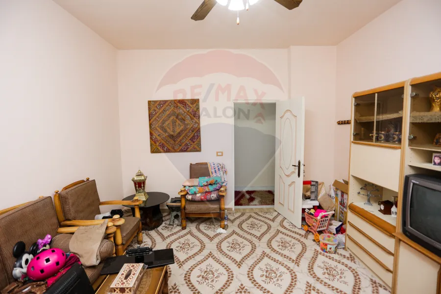 Stand Alone Villa for sale 1,008 m King Mariout