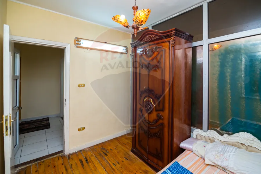 Apartment for sale 180 m Mandara (on the sea - Next to Sheraton Hotel)