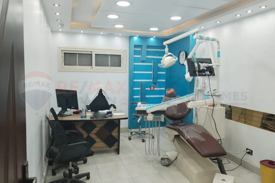 مقر اداري للايجار 150 م ميامي (ش اسكندر ابراهيم)