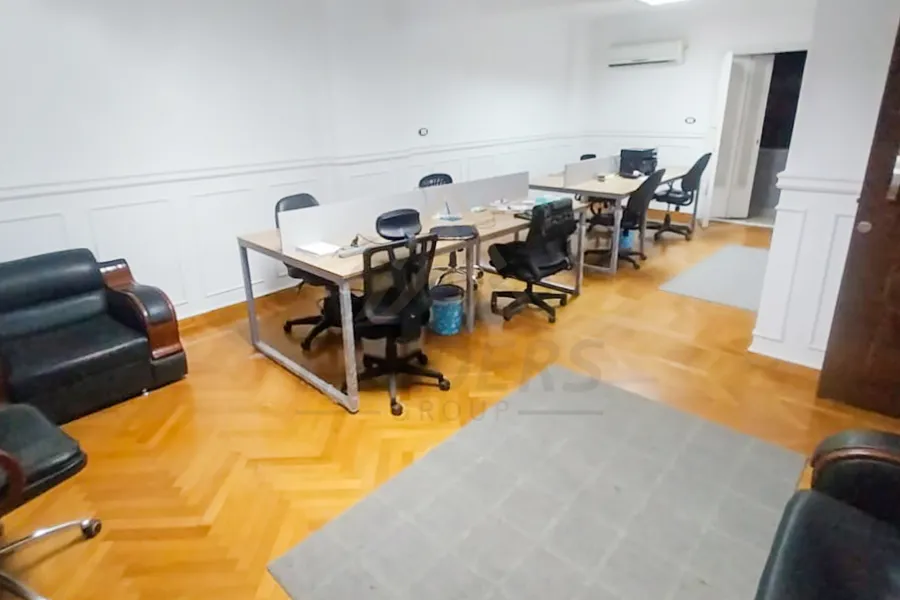 شقة للايجار 200 م رشدي (ش ابو قير)