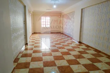 شقة للبيع 140 م سيدي بشر (خطوات من ش جمال عبد الناصر والعيسوي)