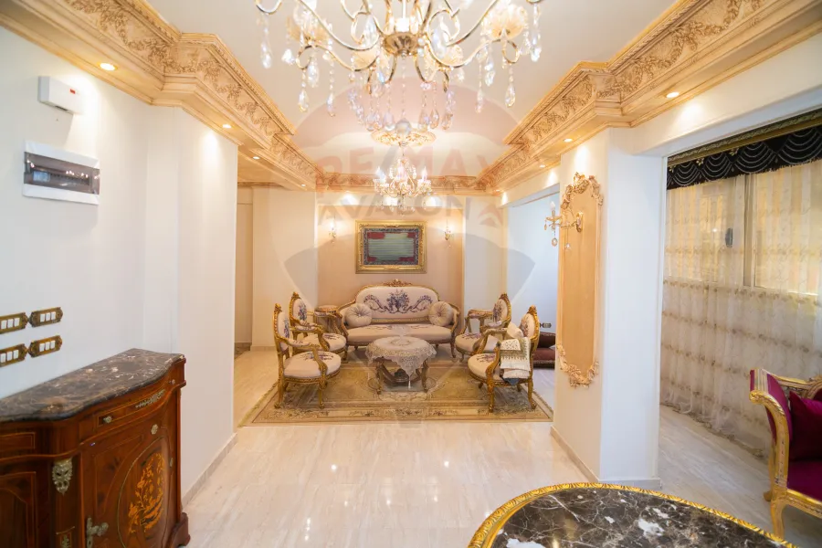 Apartment for sale 150 m Sidi Bishr (Branched from Gamal Abd El Naser)-
