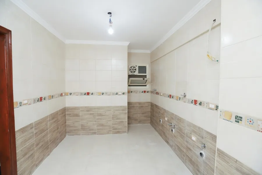 Apartment for Sale 210m Smouha (Hassan Allam St. near Fawzy Moaz st.)- first Hand-