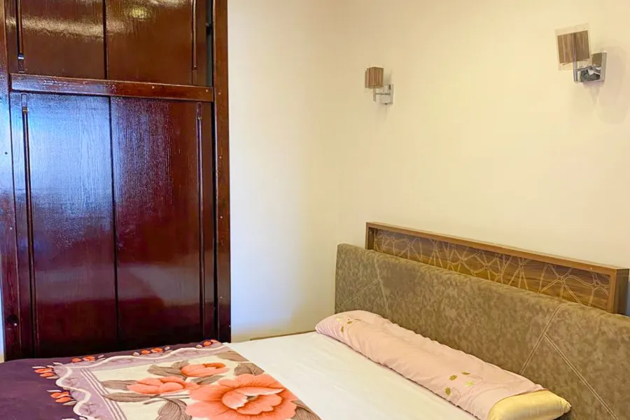 شاليه علوي للبيع (بورتو مارينا) 80 م