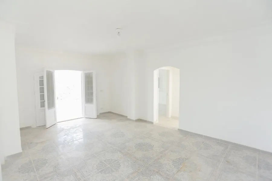 فيلا مرخصة للبيع كينج مريوط (شارع قرطبة)