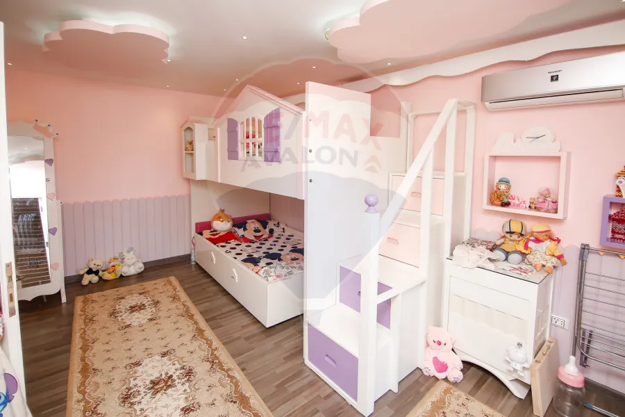 شقة دوبلكس للبيع 255 م كينج مريوط (ليك سايد)