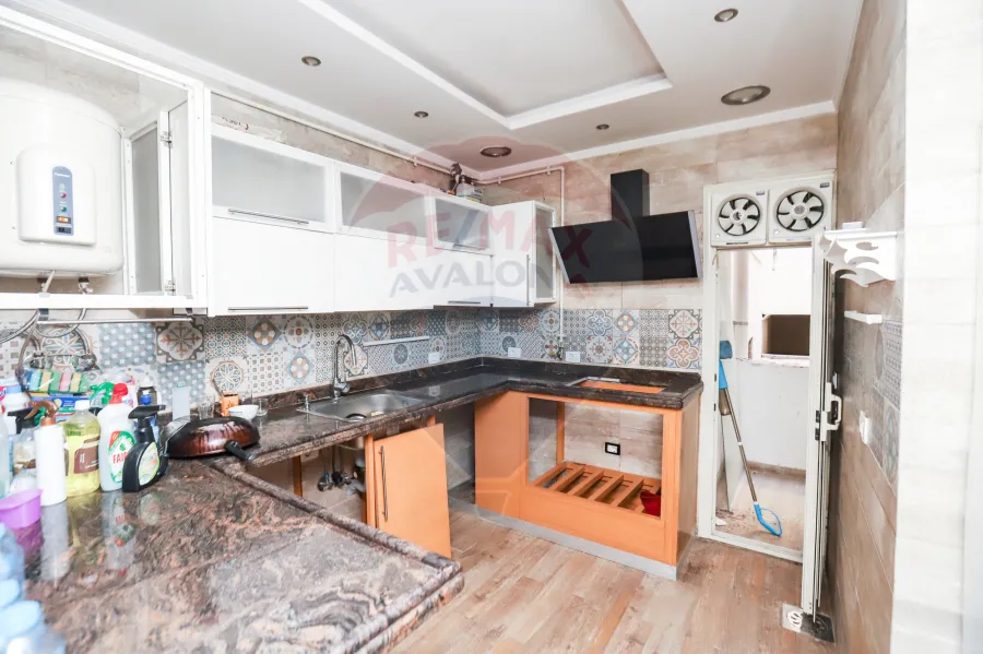 شقه للايجار 175 م لوران (شارع الاقبال)