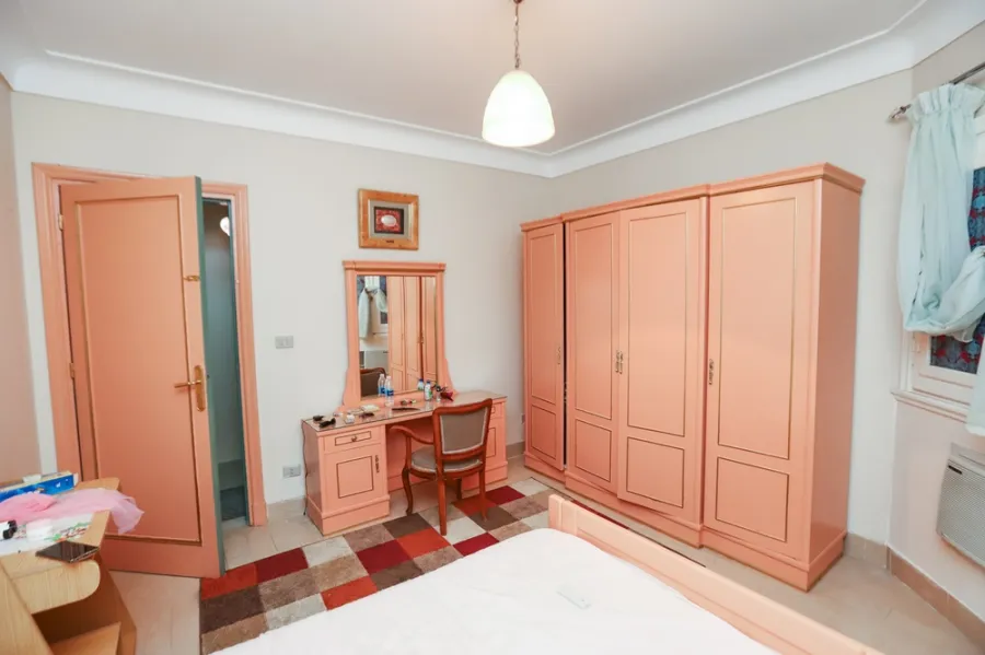 Furnished Apartment For Rent 175m El-Mamoura (Steps From Beach)