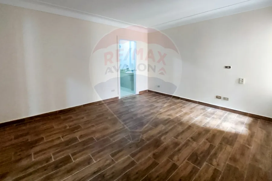 Apartment for rent 165 m Smouha (Tutankhamun St.)