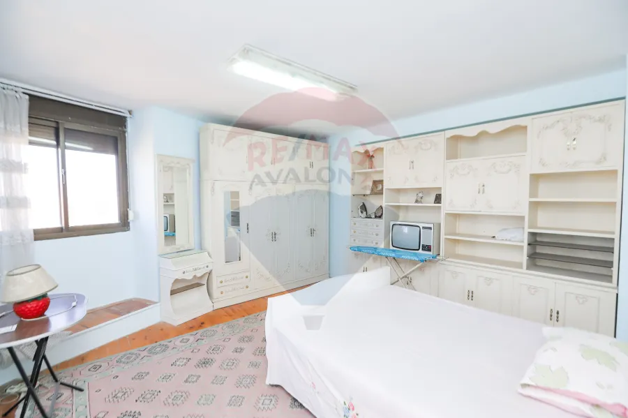 Apartment For Sale 240 m Smouha ( Front Of Smouha Club )