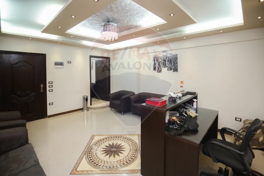 مقر اداري للبيع 85 م سبورتينج (ش الدلتا)